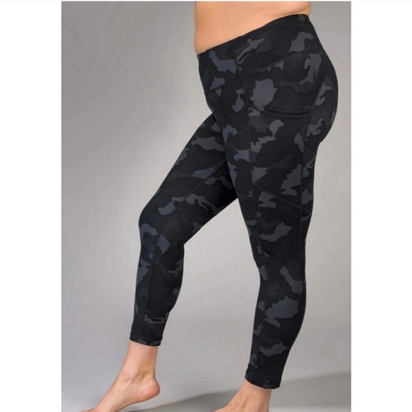 Yogalicious Pants - Yogalicious Black Camouflage High Waist Ankle Leggings Women's Plus Size 1x NWT